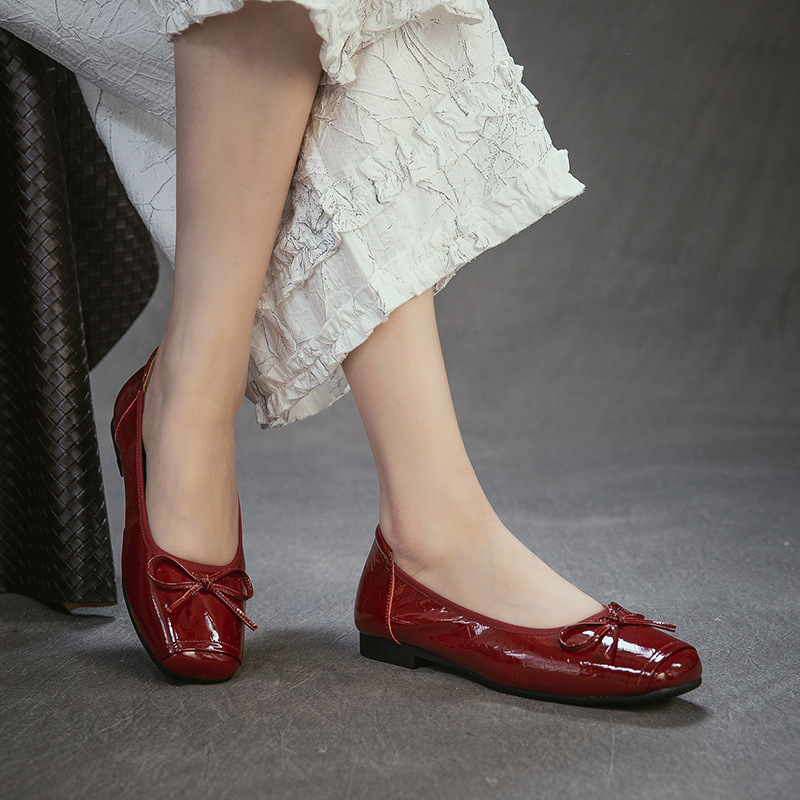 Genuien Leather Round Toe Low  - Women Shoes Japanese Brand review and price